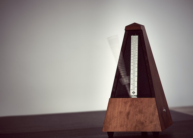 metronome keeping rhythm in acting class